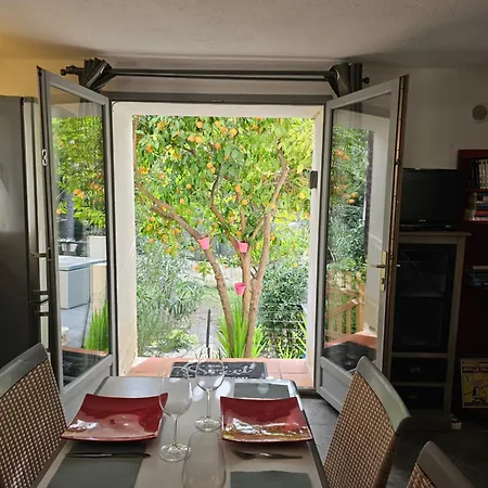 T2 En Rez-de-jardin Fleur De Sel Apartment Saint-Raphaël