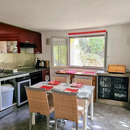 T2 En Rez-de-jardin Fleur De Sel 아파트